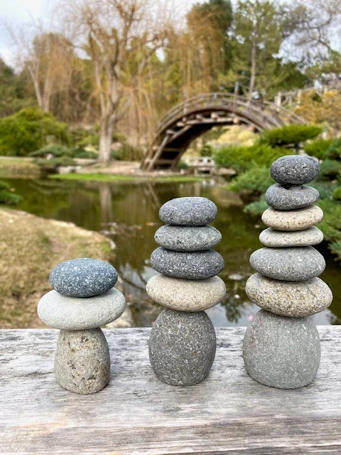 MINI CAIRNS - Image 3
